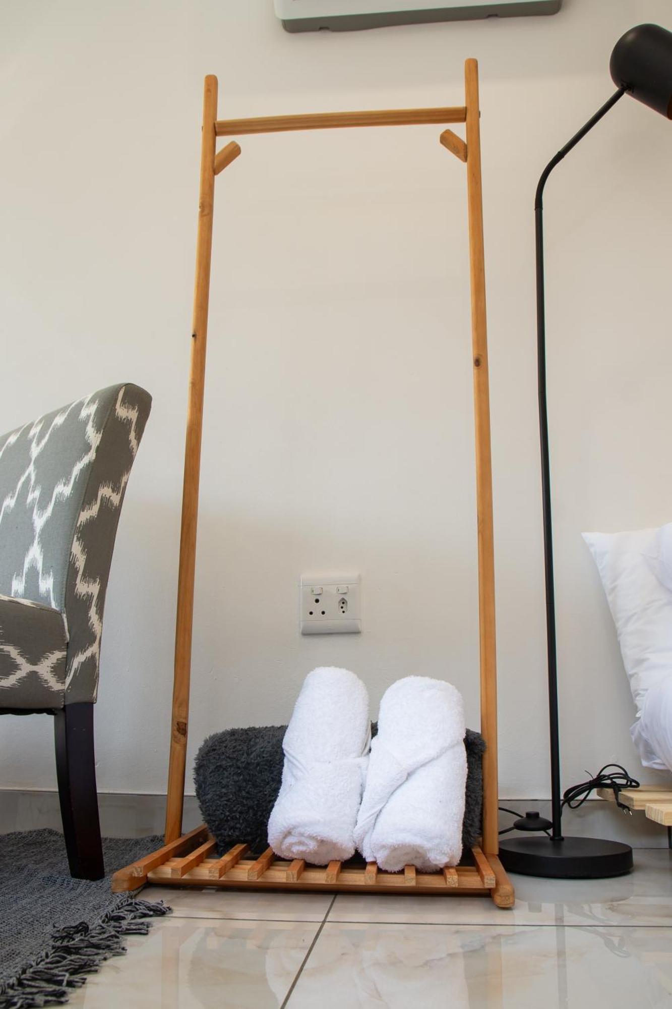 Cozy Box Haus Hotel Graskop Ngoại thất bức ảnh