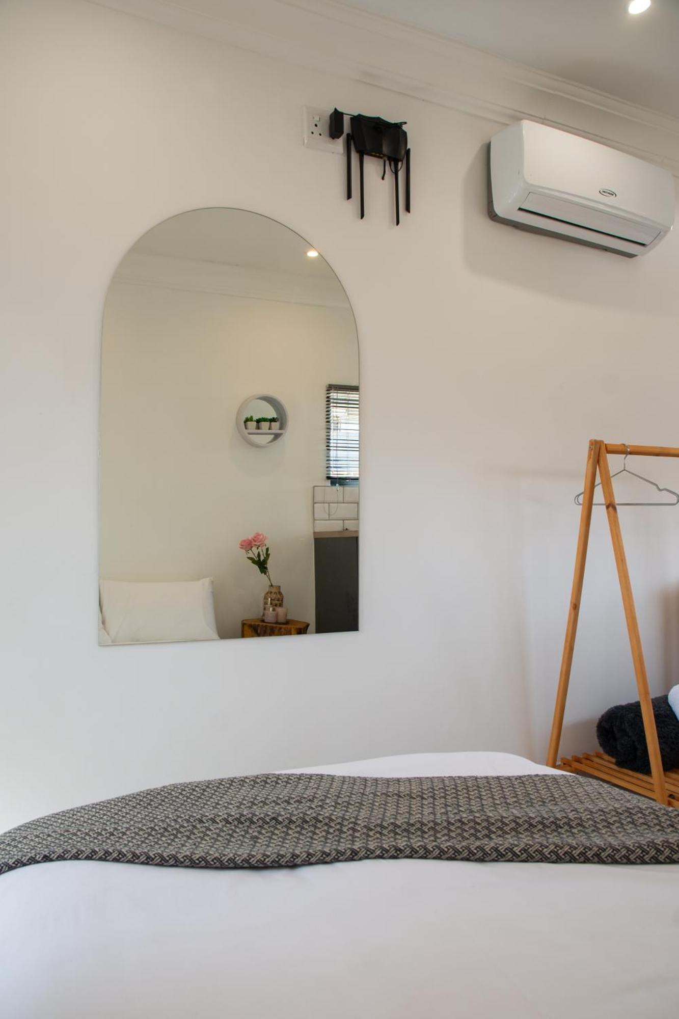 Cozy Box Haus Hotel Graskop Ngoại thất bức ảnh